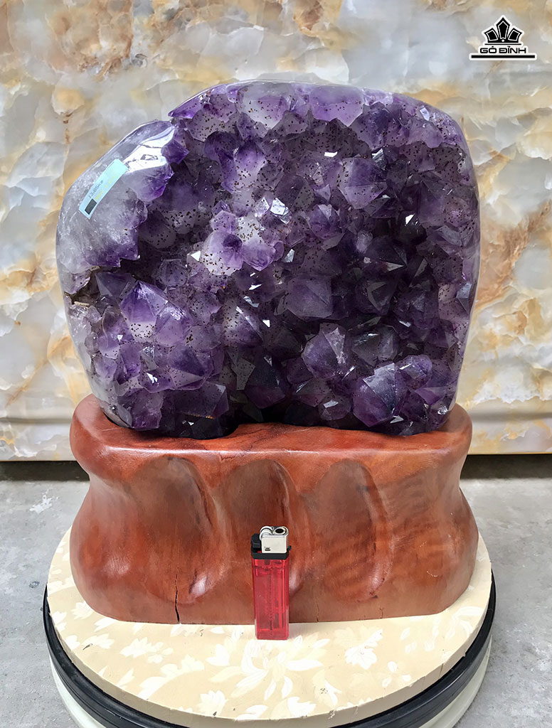 Khối Tinh Thể Đá Thạch Anh Tím Cao 37 Ngang 28 Sâu 15 (cm) 13,85kg