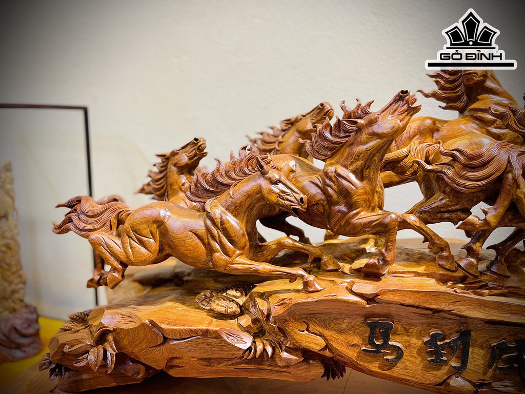 tuong-ma-dao-thanh-cong-go-huong-cao-50-ngang-126-sau-28-cm-422809