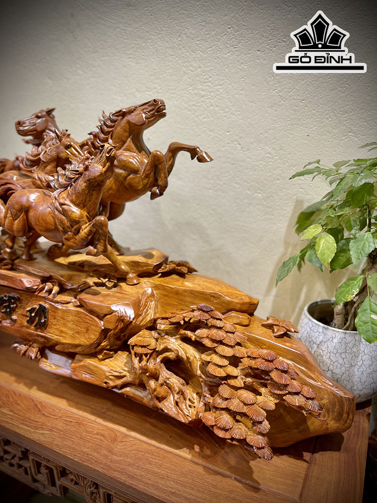 tuong-ma-dao-thanh-cong-go-huong-cao-50-ngang-126-sau-28-cm-422812