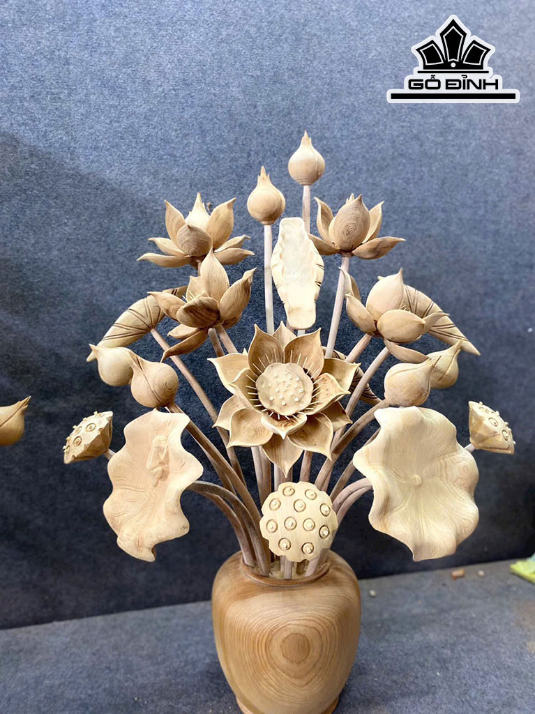 binh-hoa-sen-21-bong-go-ngoc-am-cao-80-ngang-55-cm-422855
