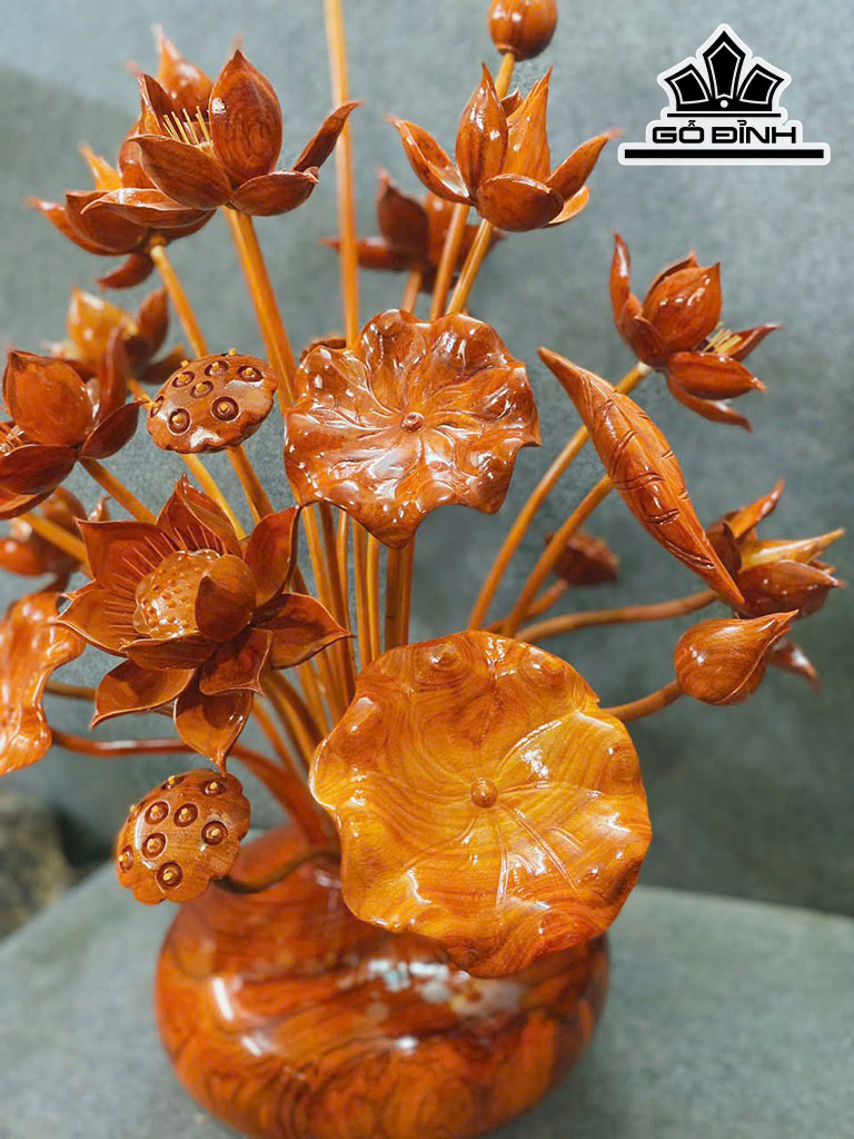 binh-hoa-sen-27-bong-go-huong-cao-105-ngang-65-sau-50-cm-422866