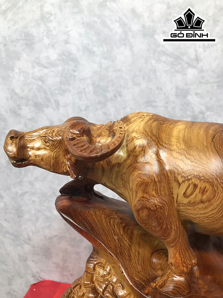 tuong-trau-tai-loc-go-huong-cao-30-ngang-33-sau-24-cm-423021