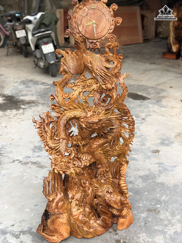 dong-ho-tu-linh-go-huong-cao-152-ngang-72-sau-35-cm-423171