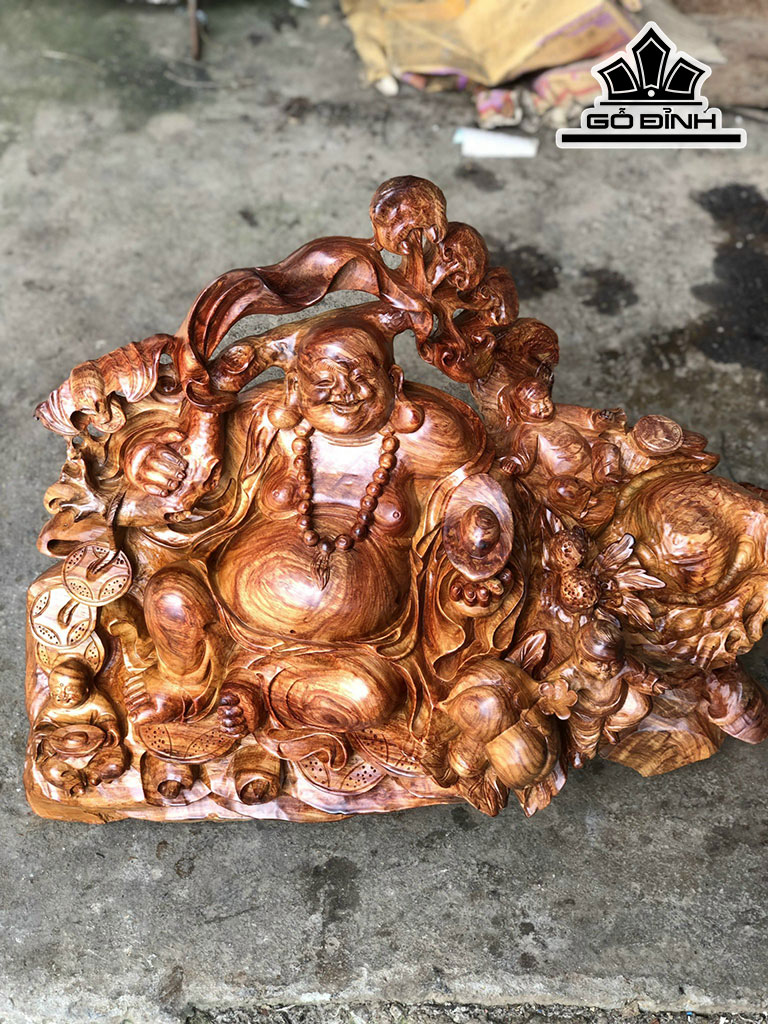 tuong-phat-di-lac-tam-phuc-go-huong-cao-56-ngang-70-sau-36-cm-423201