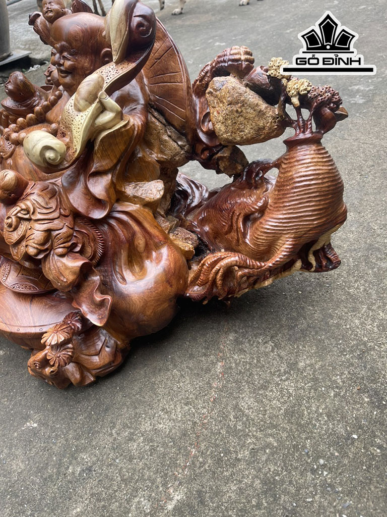 tuong-phat-di-lac-ngu-phuc-ngoi-sam-om-da-go-huong-cao-46-ngang-80-sau-50-cm-423228