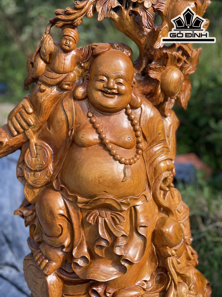 tuong-phat-di-lac-nhi-phuc-vac-dao-go-huong-cao-ca-ky-106-ngang-50-sau-26-cm-423263