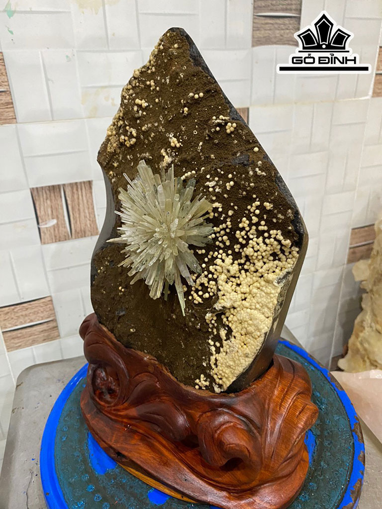 Bông Hoa Ưu Đàm Đá Trầm Tích Cao 32 (cm) 6,2kg