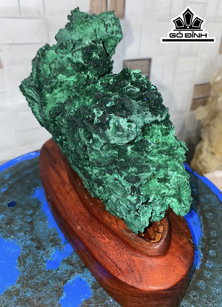 Tác Phẩm Đá Malachite Cao 18 Ngang 18 (cm) 1,7kg