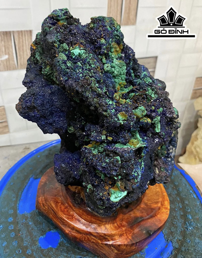 Tinh Thể Đá Azurite Cao 22 (cm) 3,8kg