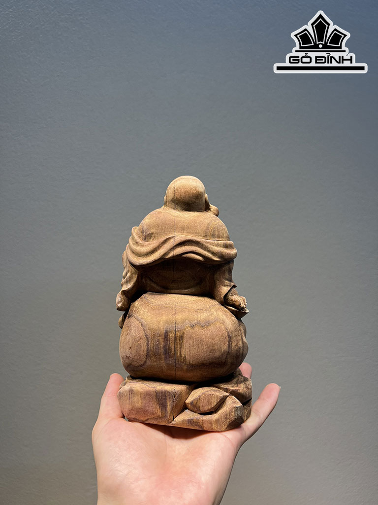 tuong-phat-di-lac-ngoi-bao-tien-go-sua-cao-18-ngang-10-sau-8-cm-423637