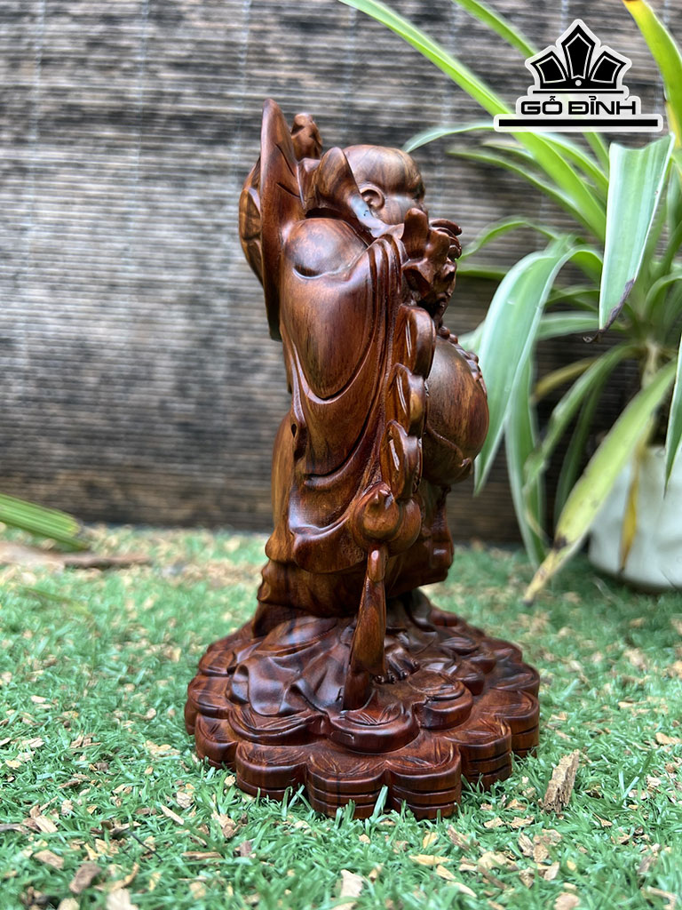 tuong-phat-di-lac-go-sua-cao-16-ngang-105-sau-9-cm-423801