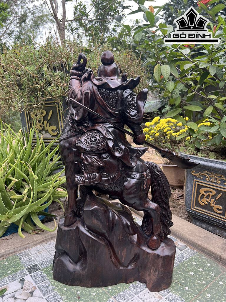 tuong-quan-cong-cuoi-ngua-go-trac-cao-62-ngang-35-sau-22-cm-423852