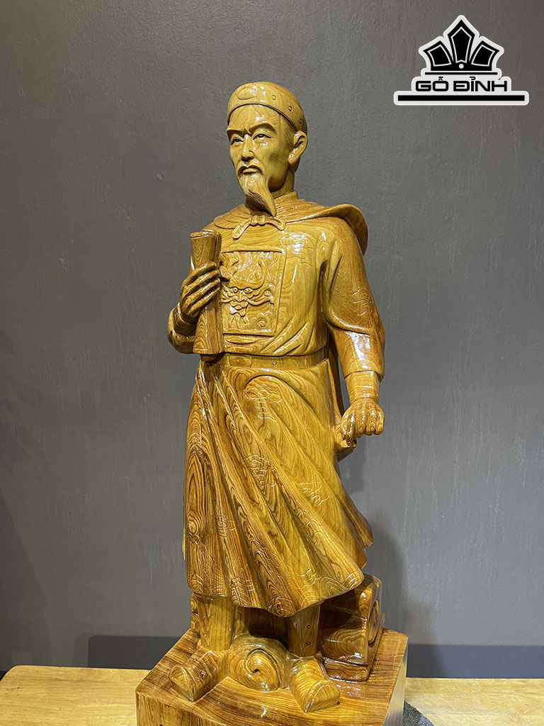 tuong-tran-quoc-tuan-go-ngoc-am-cao-80-ngang-25-sau-19-cm-424074