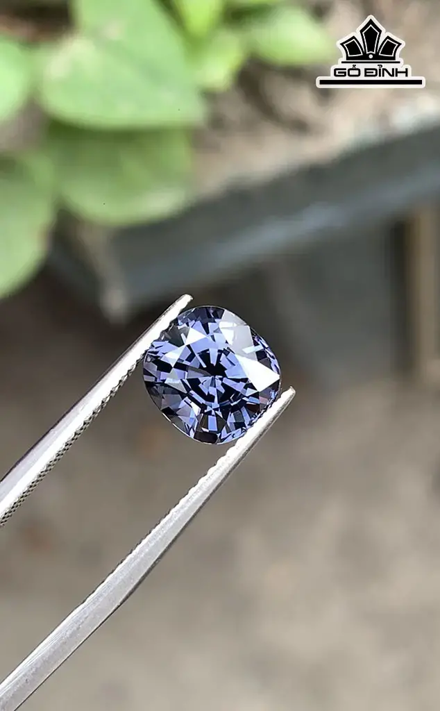 Viên Đá Spinel Xanh Xám Lục Yên 2,82cts