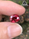 Viên Đá Spinel Đỏ Cao 9,6 Ngang 7,4 Sâu 4,7 (mm) 2,36cts