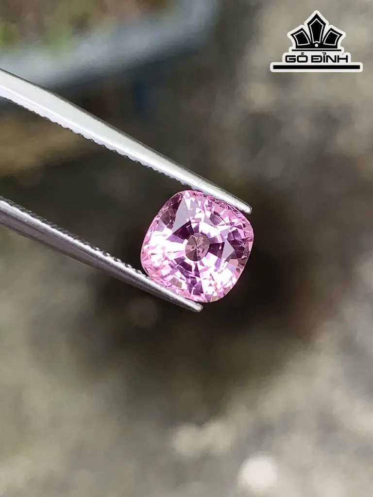 Viên Đá Spinel Hồng Cao 7 Ngang 7 Sâu 5 (mm) 2cts