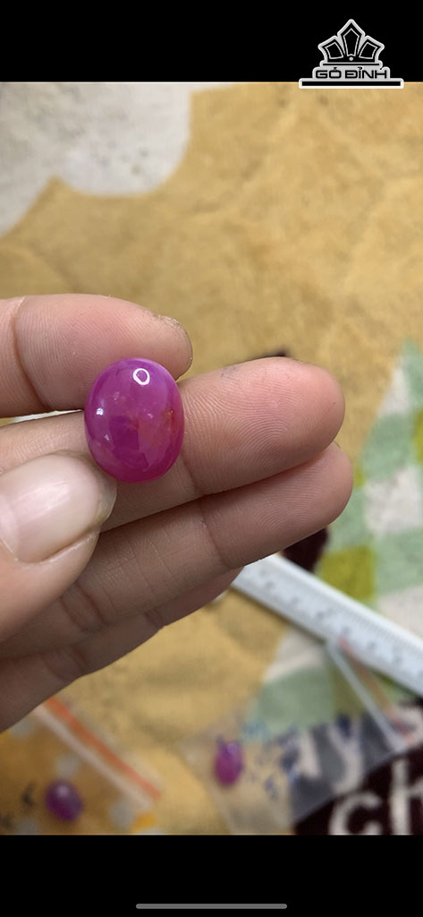 Viên Đá Ruby Cao 7,6 Ngang 12,8 Sâu 16 (mm) 16,05cts