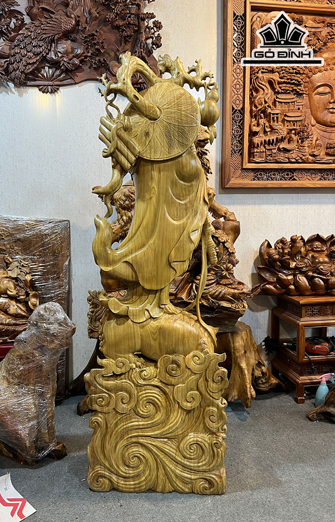 tuong-dat-ma-phuc-lan-go-cam-vang-cao-170-ngang-58-sau-33-cm-424577