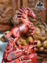 tuong-ngua-phong-thuy-nhat-ma-phi-thien-go-trac-cao-55-ngang-30-sau-16-cm-424611