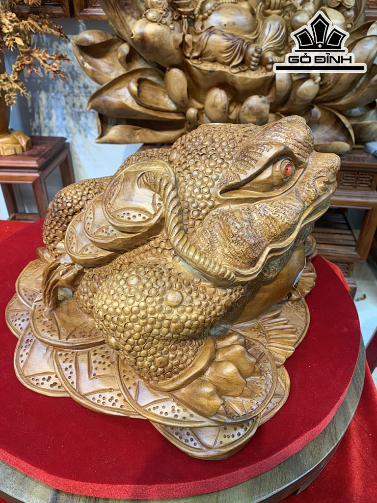 tuong-thiem-thu-go-ngoc-am-cao-42-ngang-38-sau-26-cm-424645