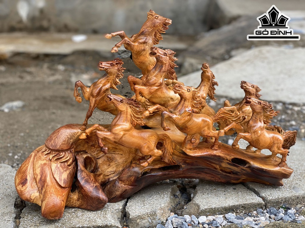 Tượng Mã Đáo Thành Công Gỗ Hương Cao 38 Ngang 58 Sâu 20 (cm)