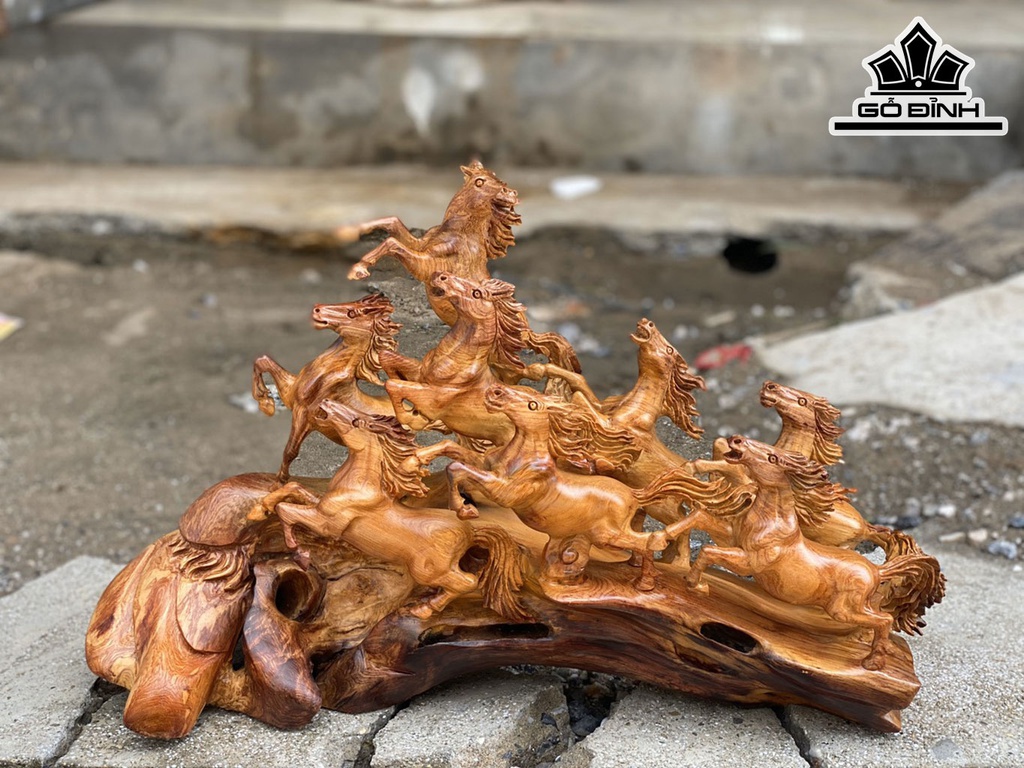 Tượng Mã Đáo Thành Công Gỗ Hương Cao 38 Ngang 58 Sâu 20 (cm)