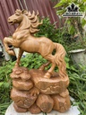 Tượng Ngựa Phong Thủy (Nhất Mã Thong Dong) Gỗ Ngọc Am Cao 43 Ngang 25 Sâu 12 (cm)