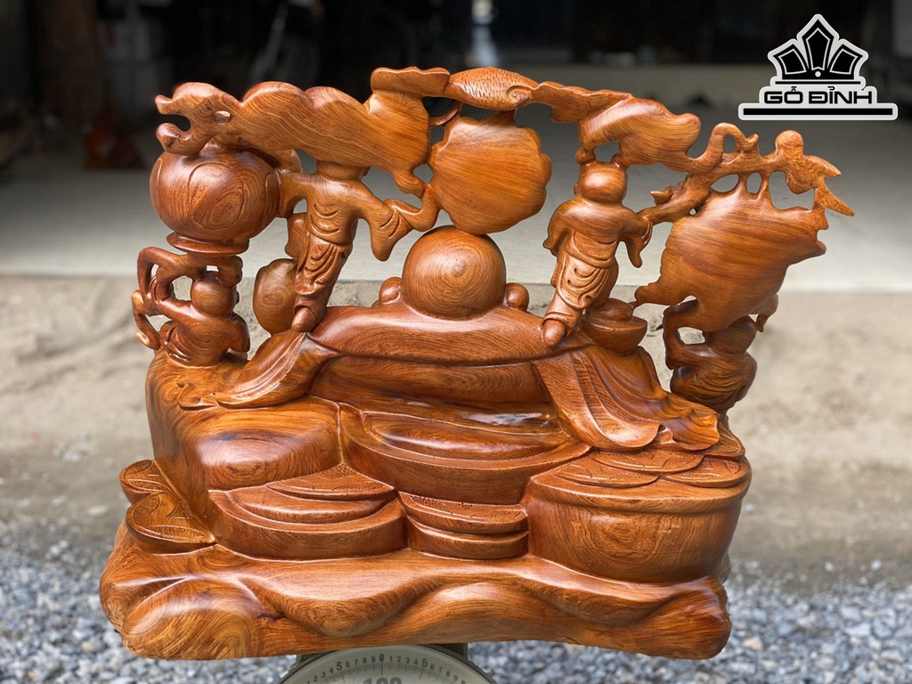 tuong-phat-di-lac-ngu-phuc-ngoi-tien-vang-go-huong-cao-46-ngang-64-sau-40-cm-424910