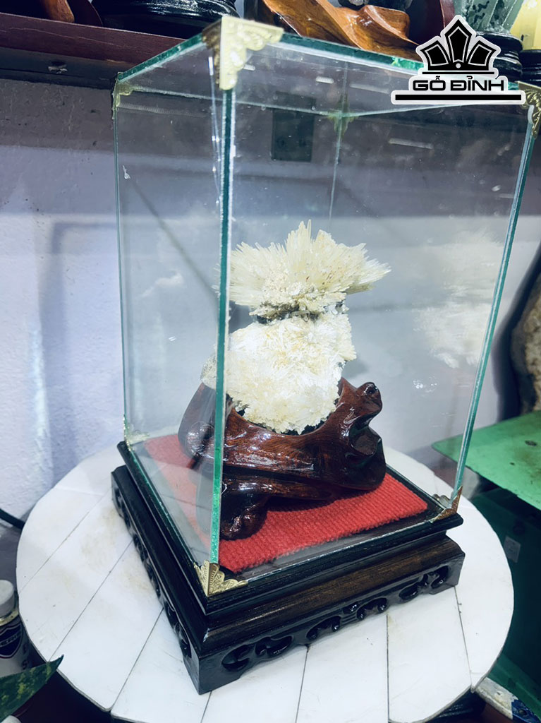 Bông Hoa Ưu Đàm Đá Trầm Tích Cao 33 Ngang 19 (cm) 4,5kg