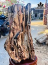 Tác Phẩm Gỗ Hóa Ngọc Cao 100 Ngang 40 (cm) 88kg