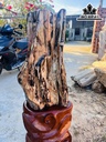 Tác Phẩm Gỗ Hóa Ngọc Cao 100 Ngang 40 (cm) 88kg