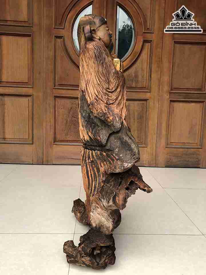 Than-tai-go-lua-bach-xanh-