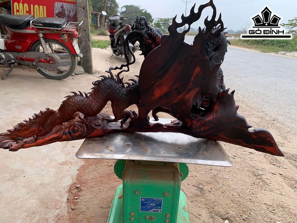 tuong-nhat-long-cuon-thuy-go-trac-cao-42-ngang-86-sau-31-cm-425435