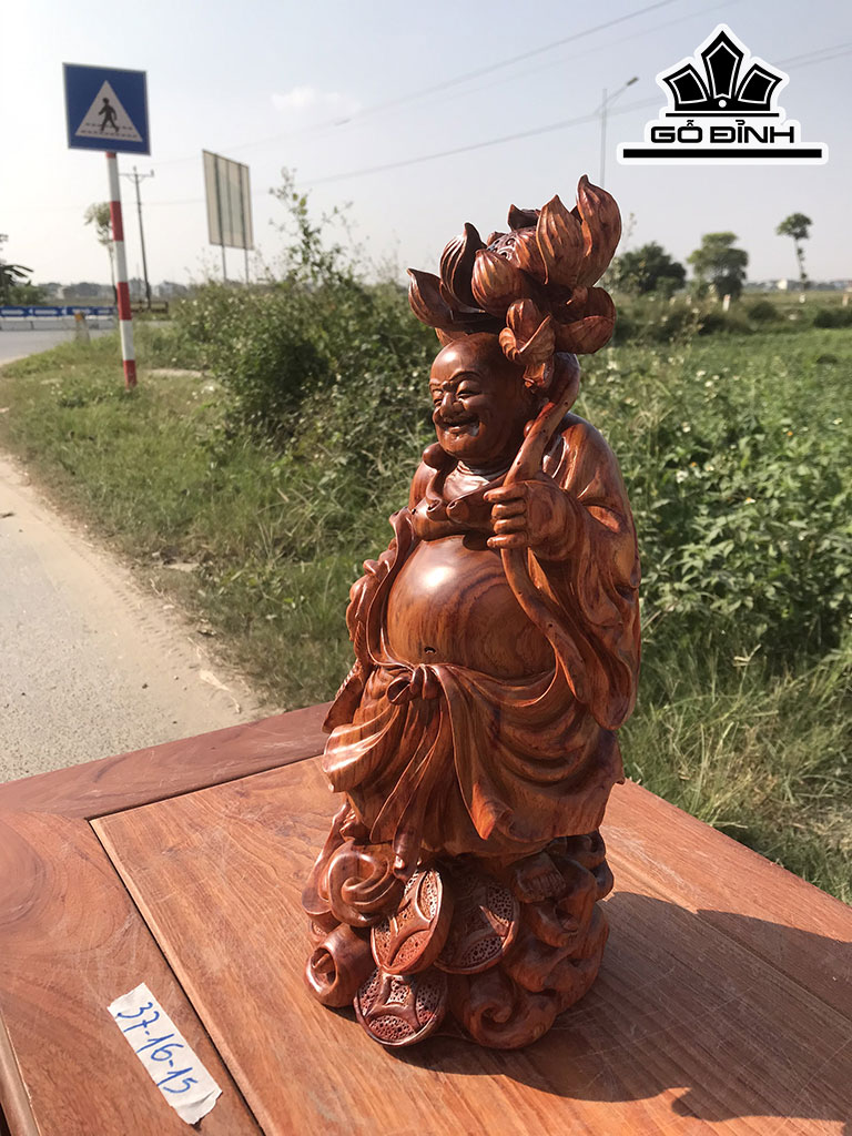 tuong-phat-di-lac-vac-canh-sen-go-sua-cao-36-ngang-17-sau-17-cm-425444