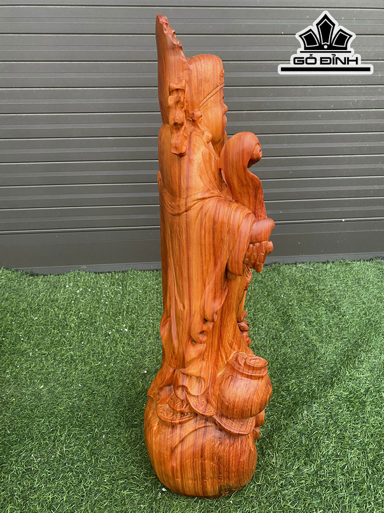 tuong-than-tai-go-huong-cao-68-ngang-27-sau-20-cm-425611
