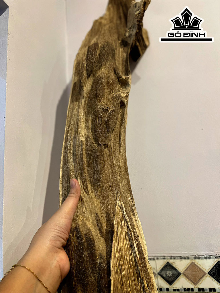 nui-canh-trang-tri-go-tram-huong-cao-36-ngang-92-cm-15kg-425614