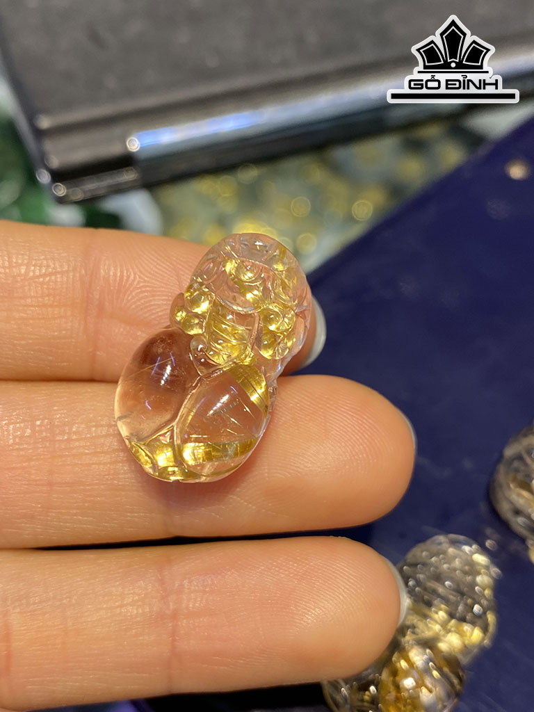 Mặt Dây Chuyền Tỳ Hưu Đá Thạch Anh Tóc Vàng