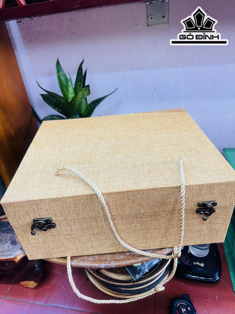 Bộ Ấm Chén Đá Mã Não Cao 14 Ngang 7 Sâu 9 (cm)