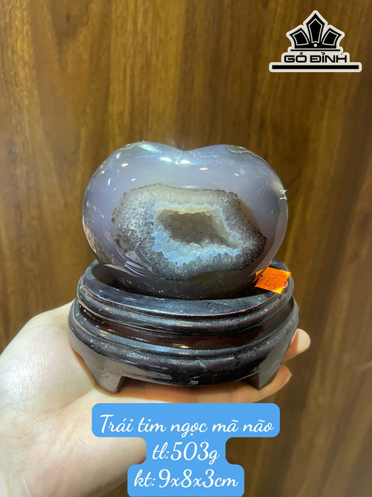 Tác Phẩm  Trái Tim Đá Mã Não Cao 9 Ngang 8 Sâu 3 (cm) 503g