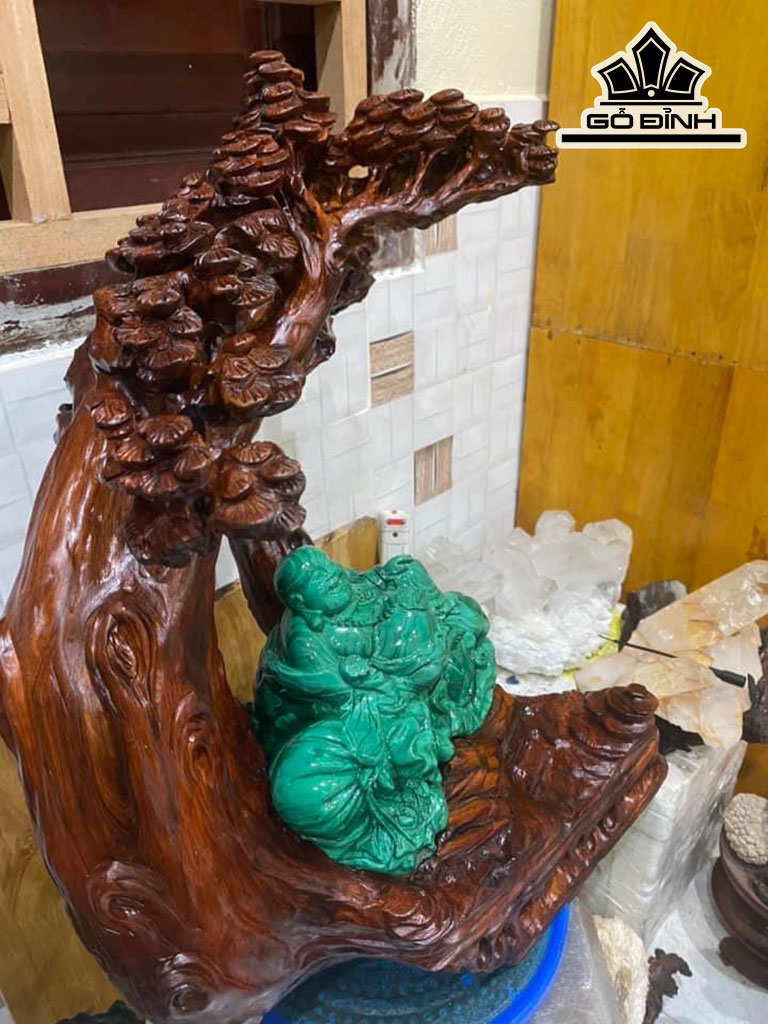 Tác Phẩm Di Lặc Đá Malachite Cao 59 Ngang 45 (cm) 17kg