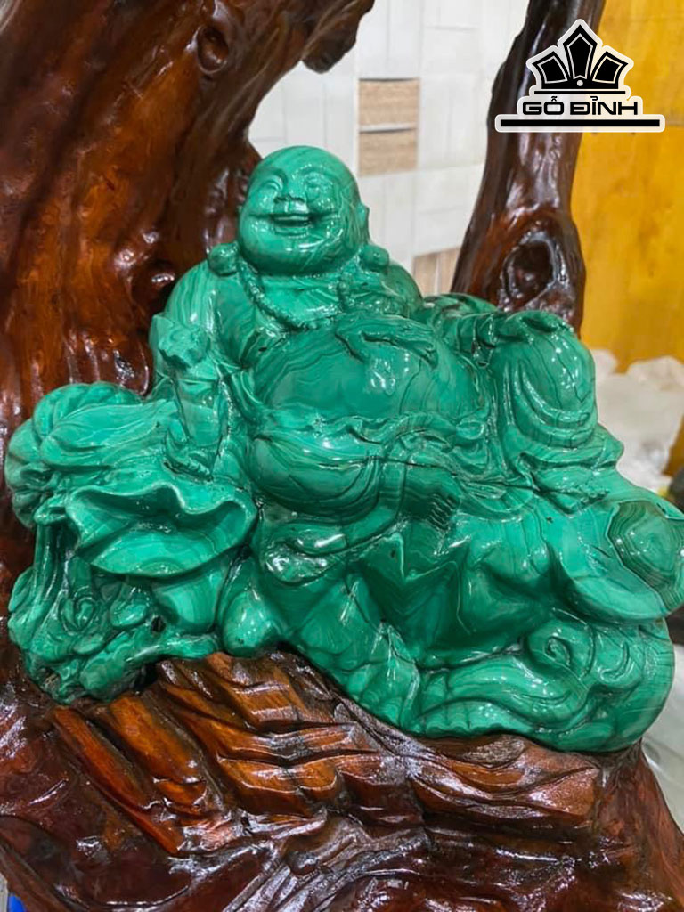 Tác Phẩm Di Lặc Đá Malachite Cao 59 Ngang 45 (cm) 17kg