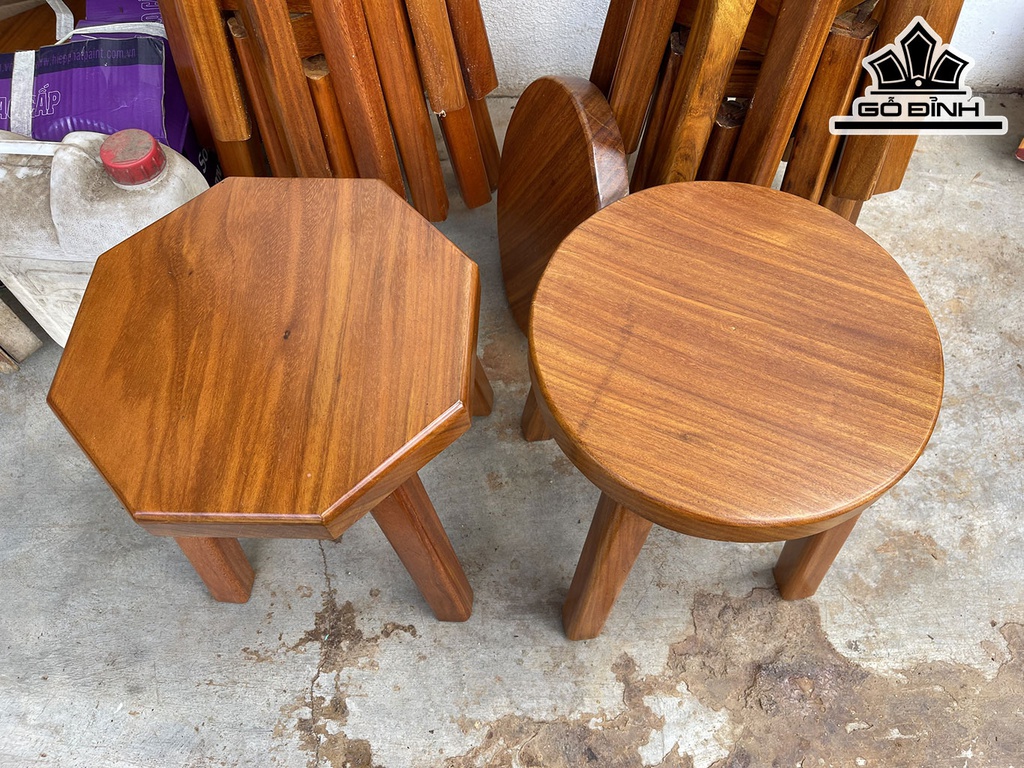 ghe-ngoi-cafe-go-lim-vang-mat-32-day-35-cao-37-chan-vuong-4-cm-426019