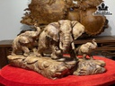 tuong-gia-dinh-voi-go-nu-ngoc-am-cao-22-ngang-45-sau-21-cm-426151