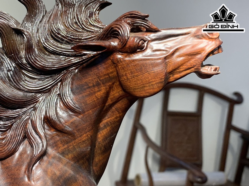 tuong-ngua-phong-thuy-nhat-ma-phi-thien-go-trac-cao-33-ngang-42-sau-19-cm-426183