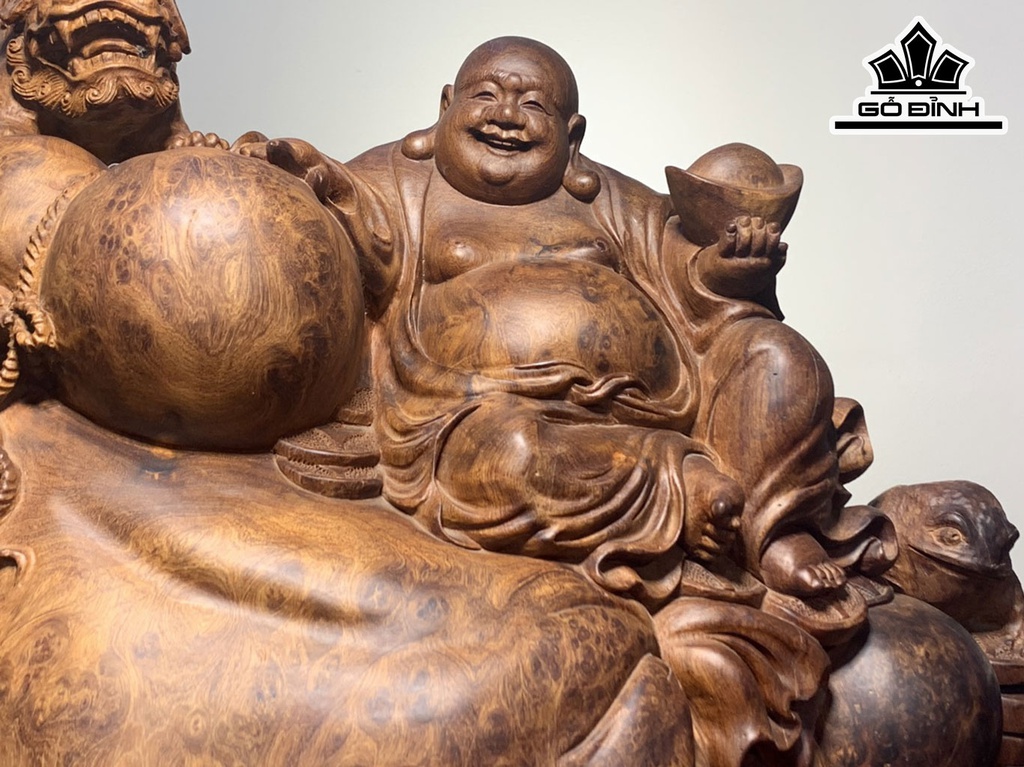 tuong-phat-di-lac-go-nu-huong-cao-33-ngang-50-sau-30-cm-426195