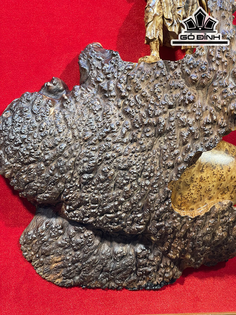 tuong-te-cong-go-nu-ngoc-am-cao-52-ngang-35-day-10-khung-70-48-cm-426239