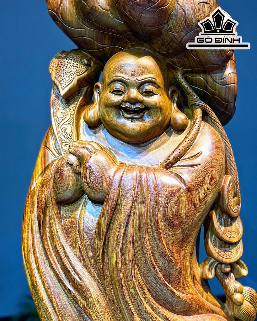 tuong-phat-di-lac-chuc-phuc-go-huong-cao-110-ngang-62-sau-48-cm-426349
