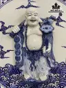 Đĩa Đắp Nổi Di Lặc Gánh Tiền Men Xanh Tràm Gốm Tàu Đường Kính 95 (cm)