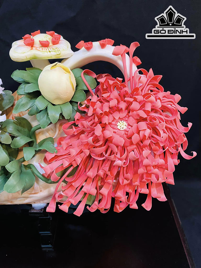 Tác Phẩm Nhân Sâm Gốm Tàu Cao 32 Ngang 60 (cm)