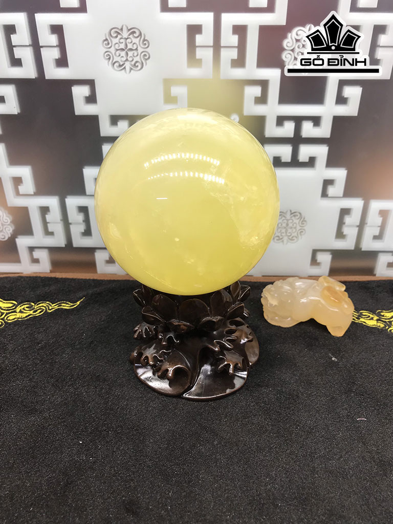 Bi Cầu Đá Thạch Anh Vàng Đường Kính Hạt 10 (cm) 1,35kg